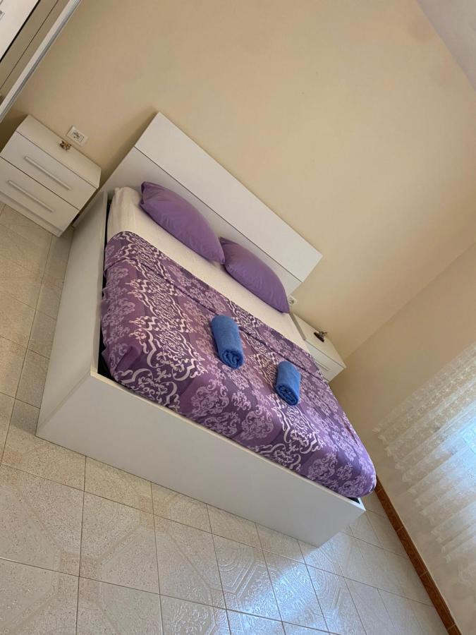The Hood - Shkodra Backpackers Hostel 외부 사진