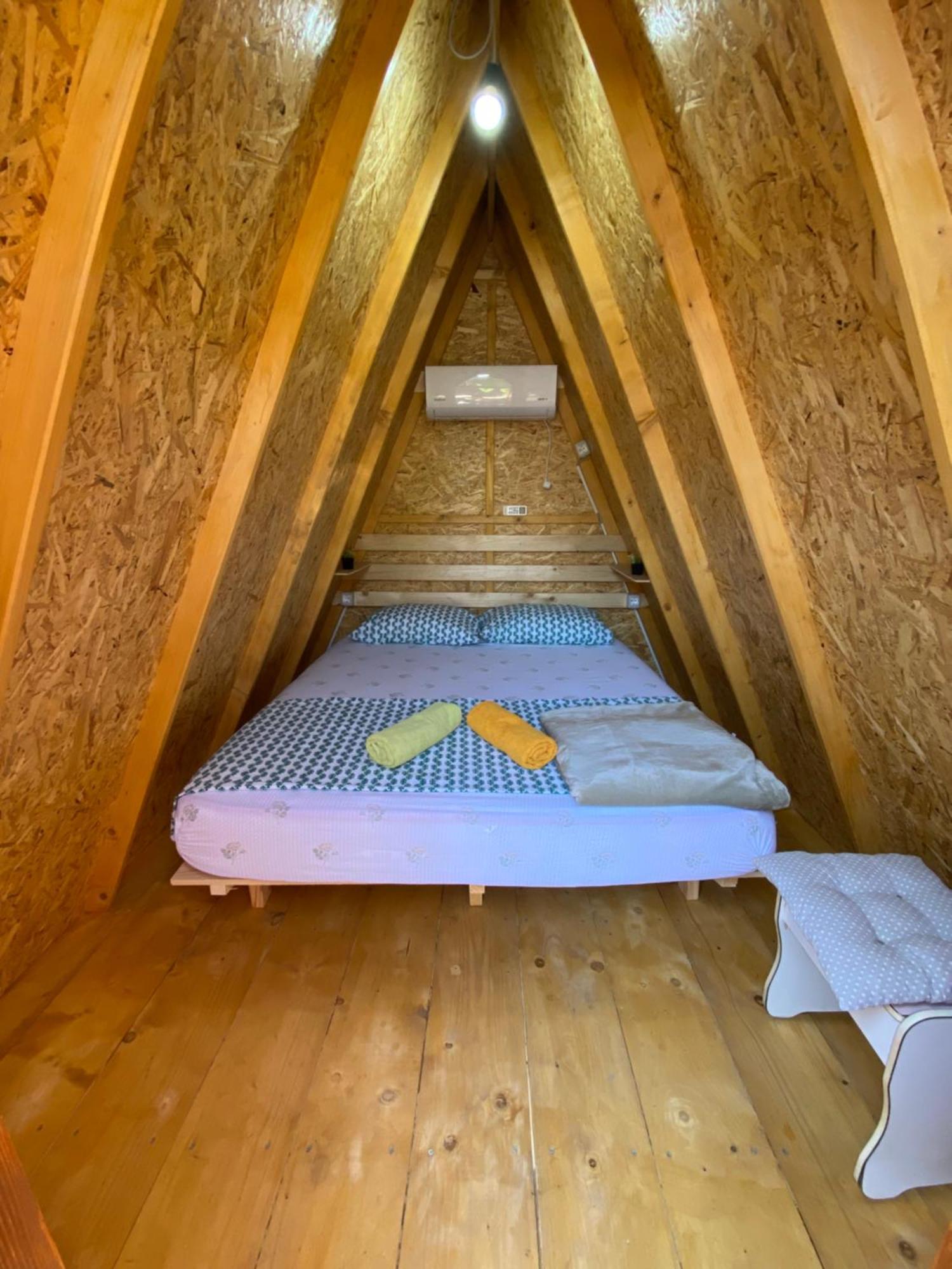 The Hood - Shkodra Backpackers Hostel 외부 사진