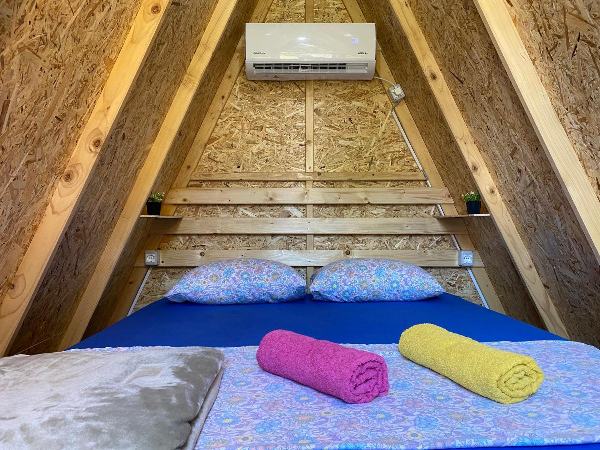 The Hood - Shkodra Backpackers Hostel 외부 사진