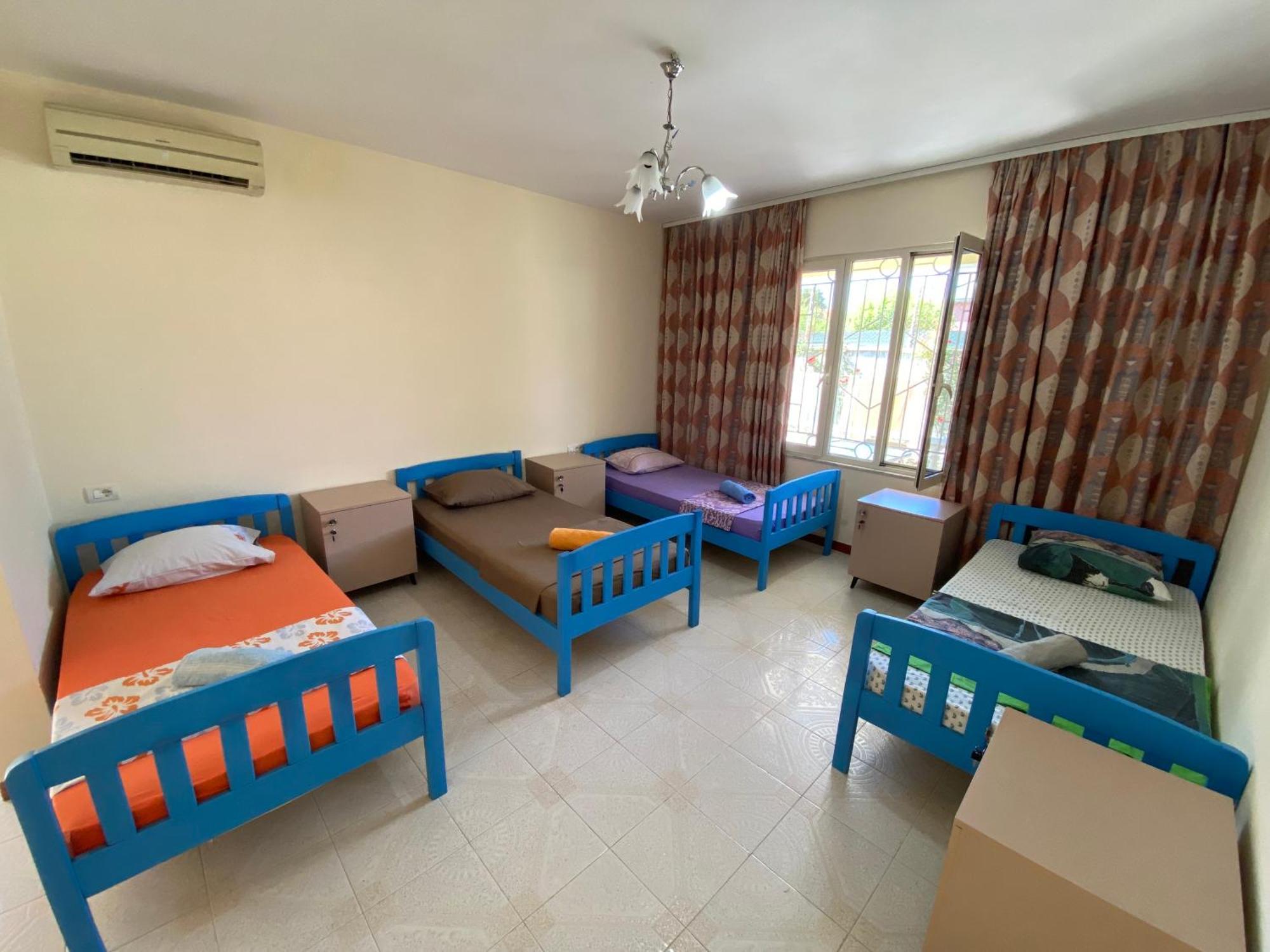 The Hood - Shkodra Backpackers Hostel 외부 사진