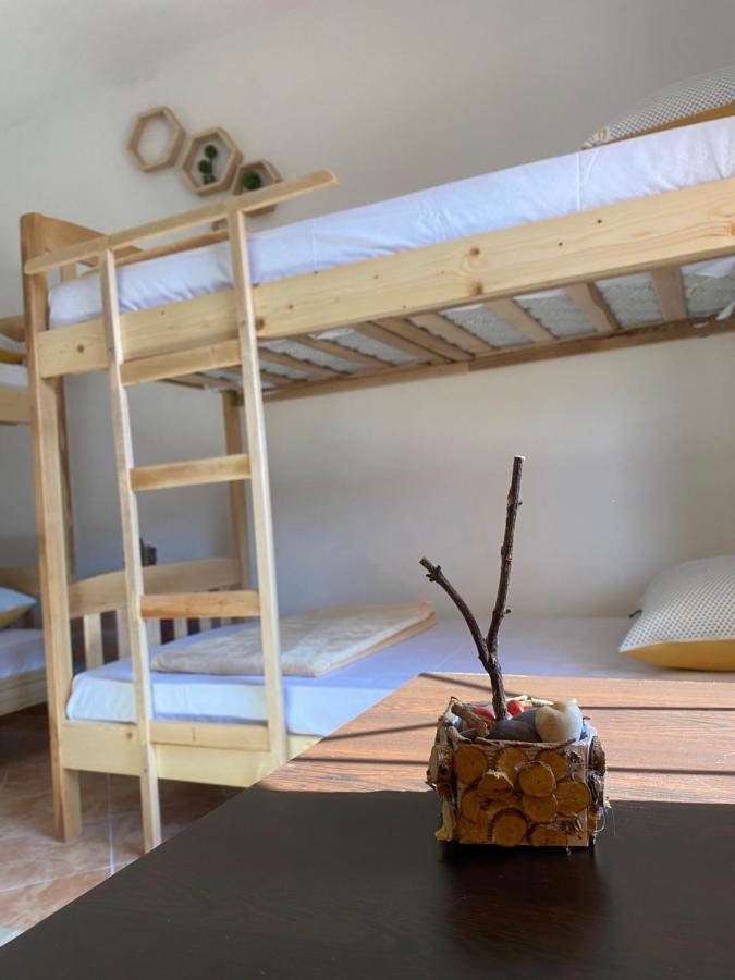 The Hood - Shkodra Backpackers Hostel 외부 사진